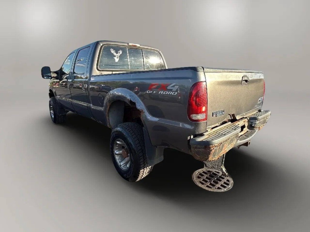 2004 Ford F-250 Image 6