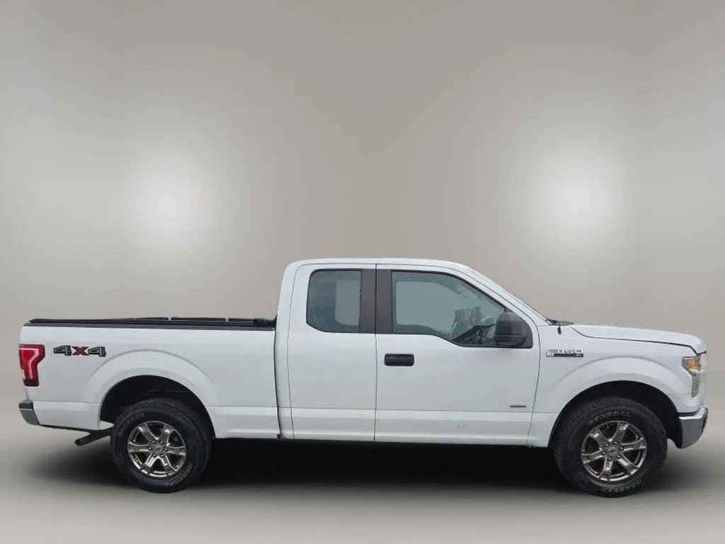 2015 Ford F-150 Image 4