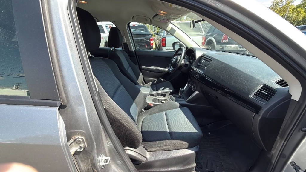 2014 Mazda CX-5 Image 17