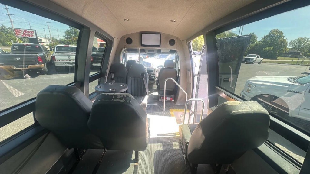 2008 Dodge Sprinter Image 16