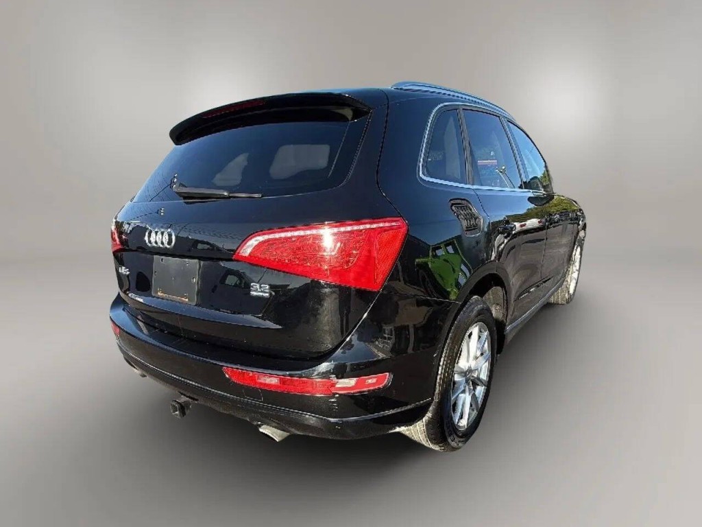 2010 Audi Q5 Image 5