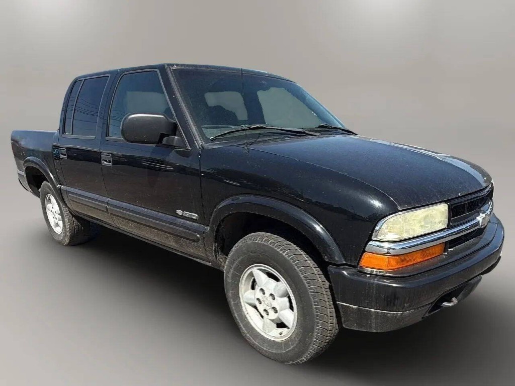 2003 Chevrolet S10 Image 7