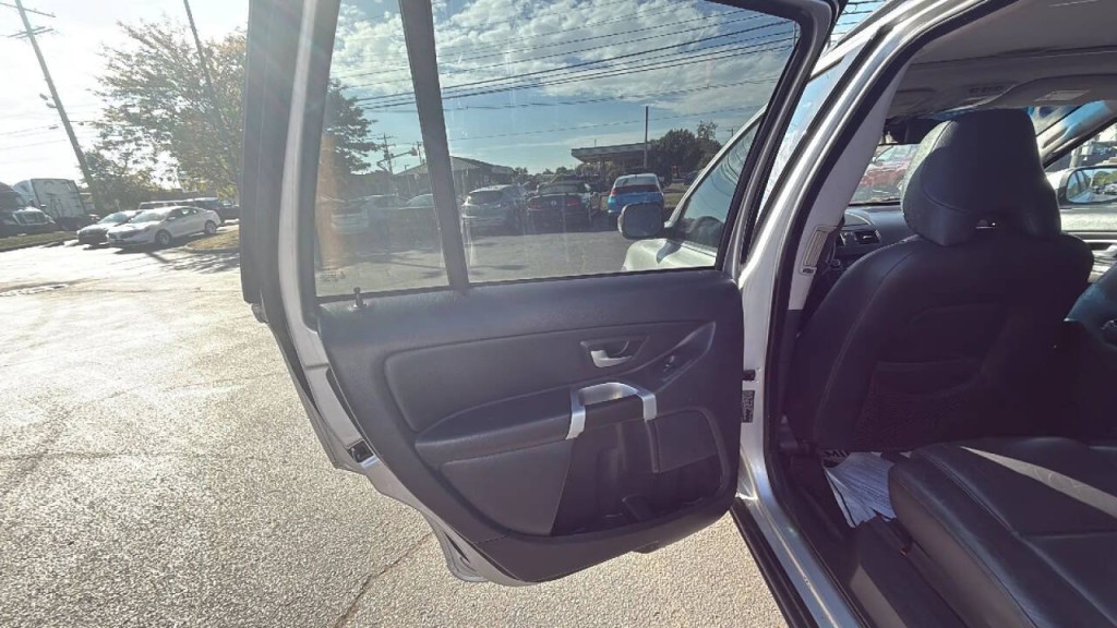 2008 Volvo XC90 Image 11