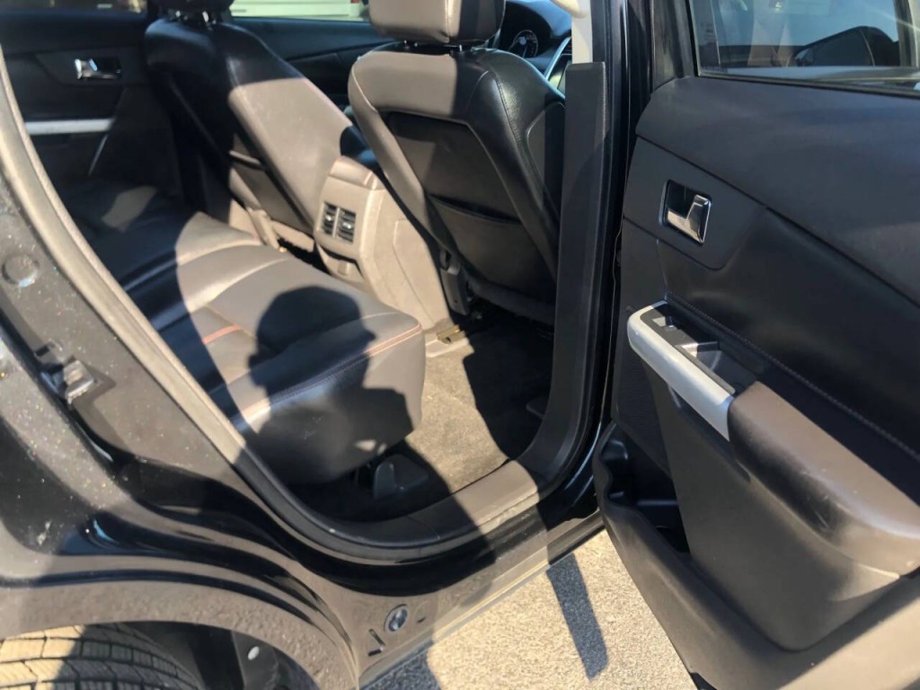 2013 Ford Edge Image 12