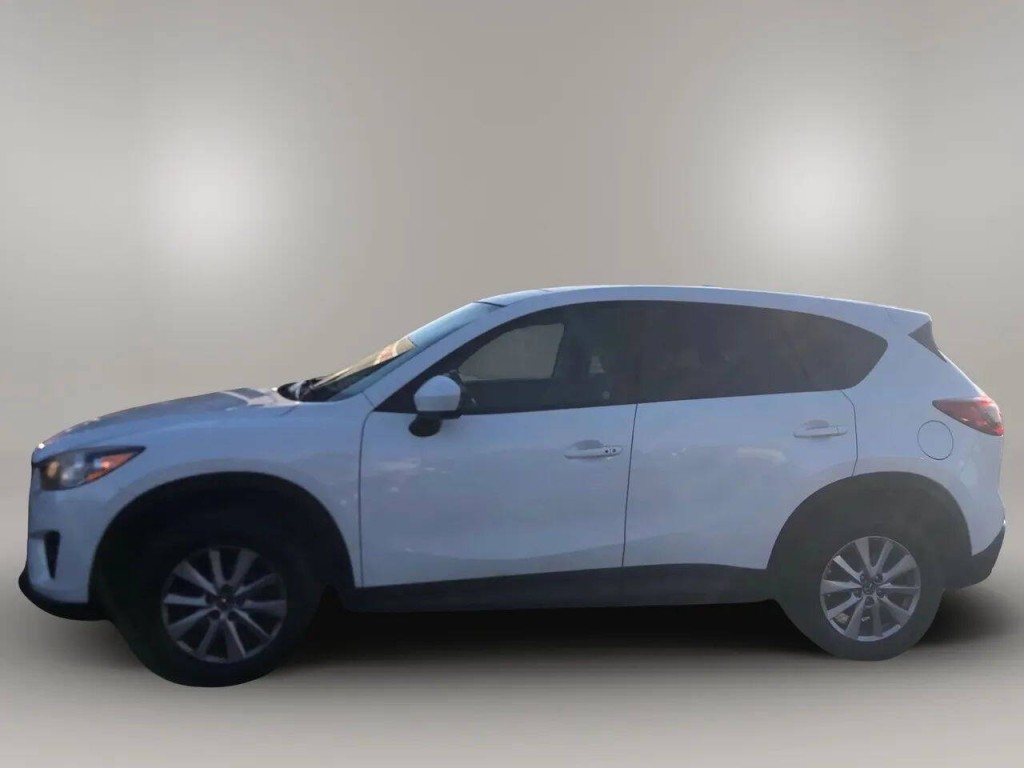 2015 Mazda CX-5 Image 2