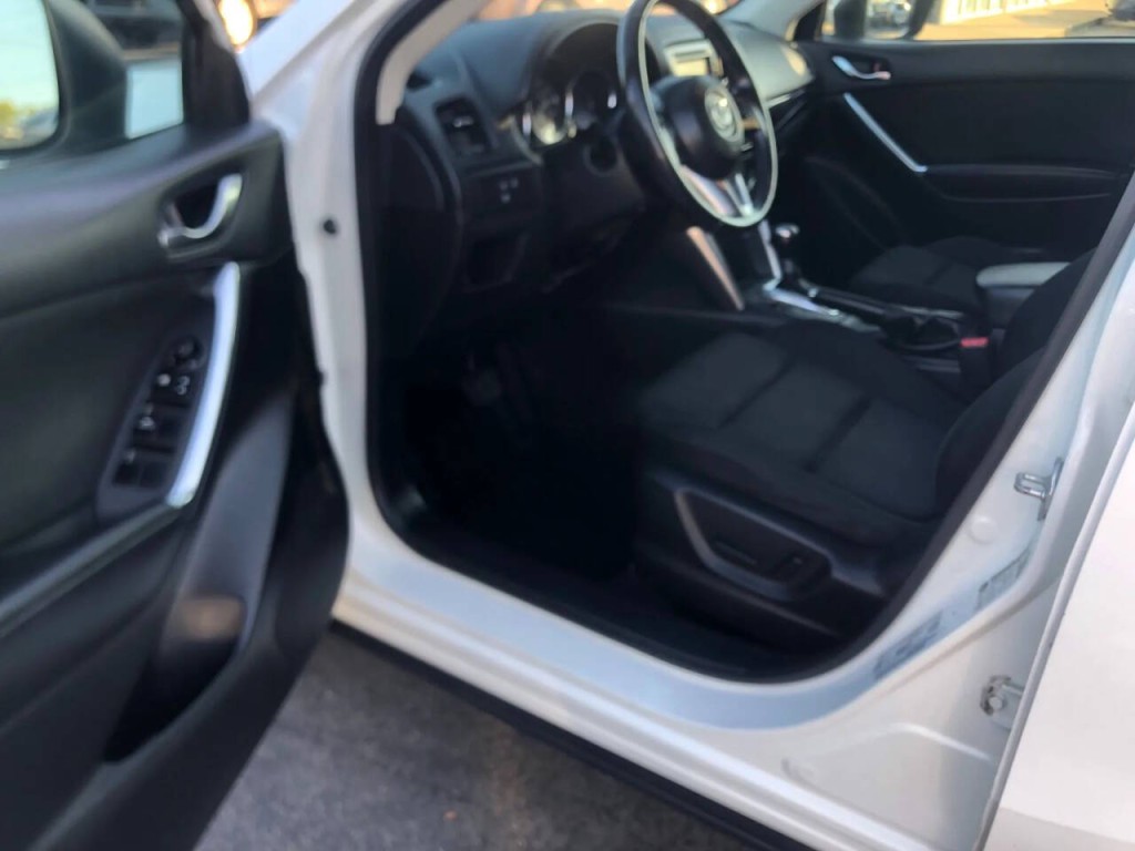 2015 Mazda CX-5 Image 9