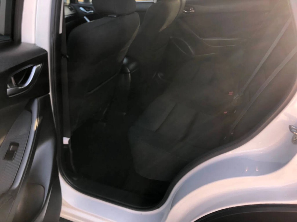 2015 Mazda CX-5 Image 11