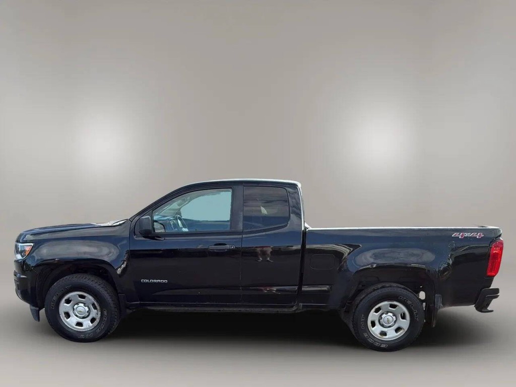 2018 Chevrolet Colorado Image 2