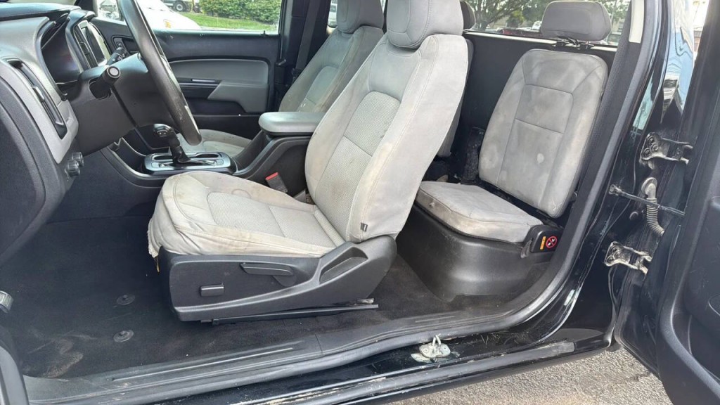 2018 Chevrolet Colorado Image 11