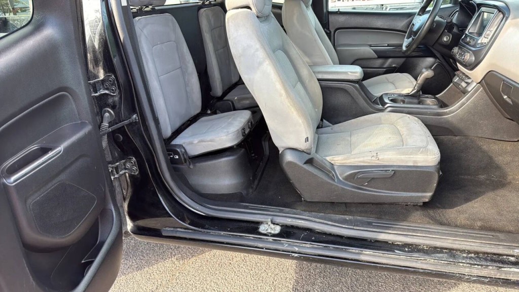 2018 Chevrolet Colorado Image 16