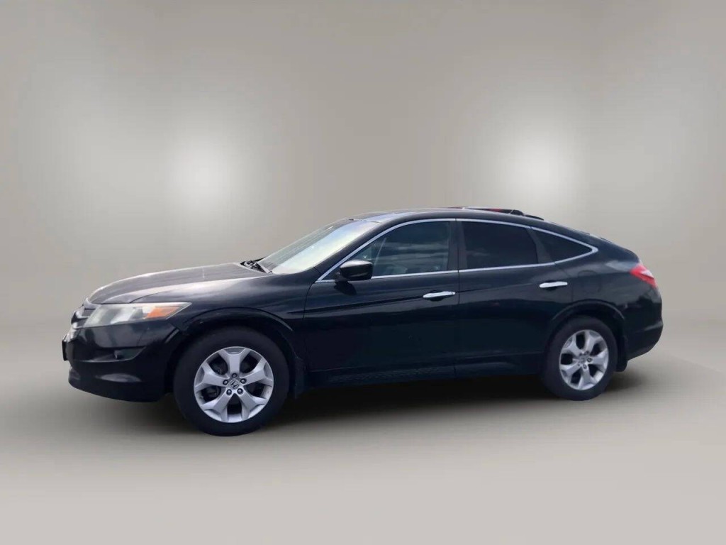2012 Honda Crosstour Image 2