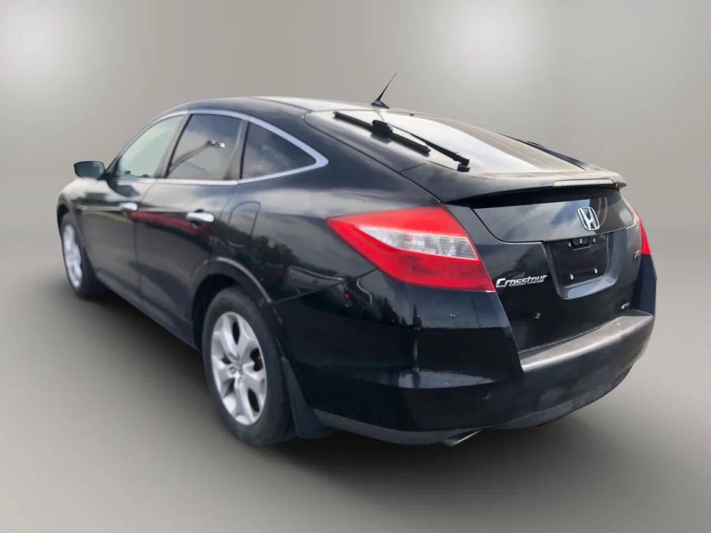 2012 Honda Crosstour Image 3