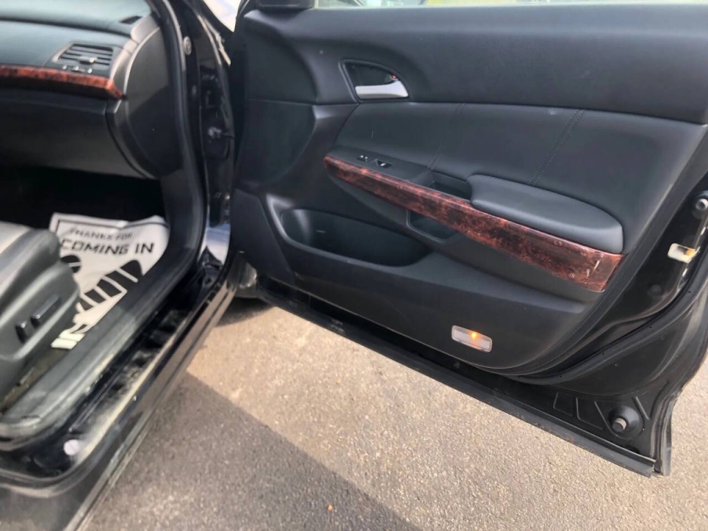2012 Honda Crosstour Image 14