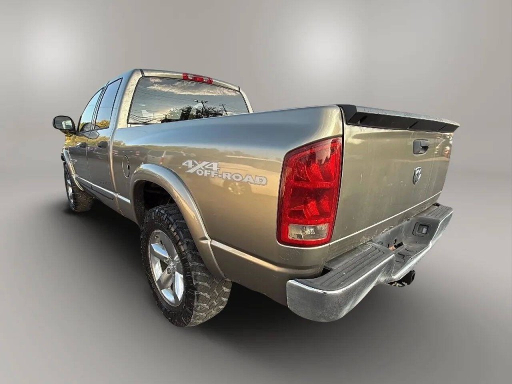 2006 Dodge Ram 1500 Image 3