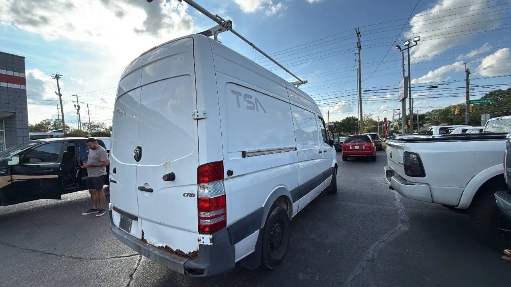 2007 Dodge Sprinter Image 5