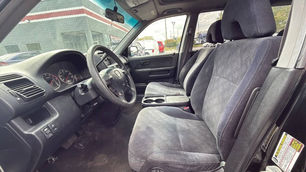 2005 Honda CR-V Image 10