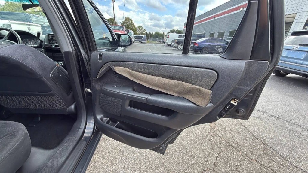 2005 Honda CR-V Image 14