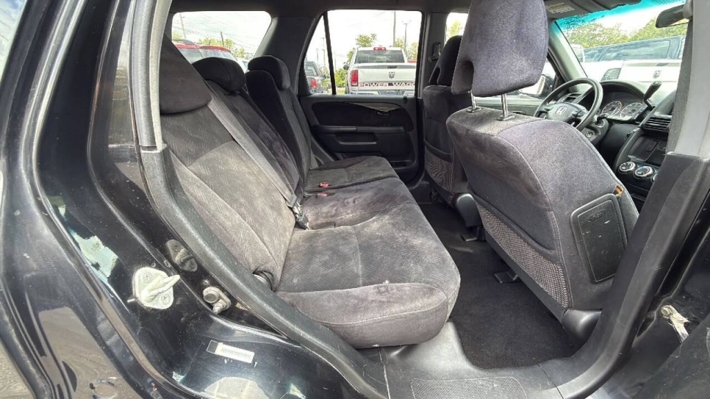 2005 Honda CR-V Image 15