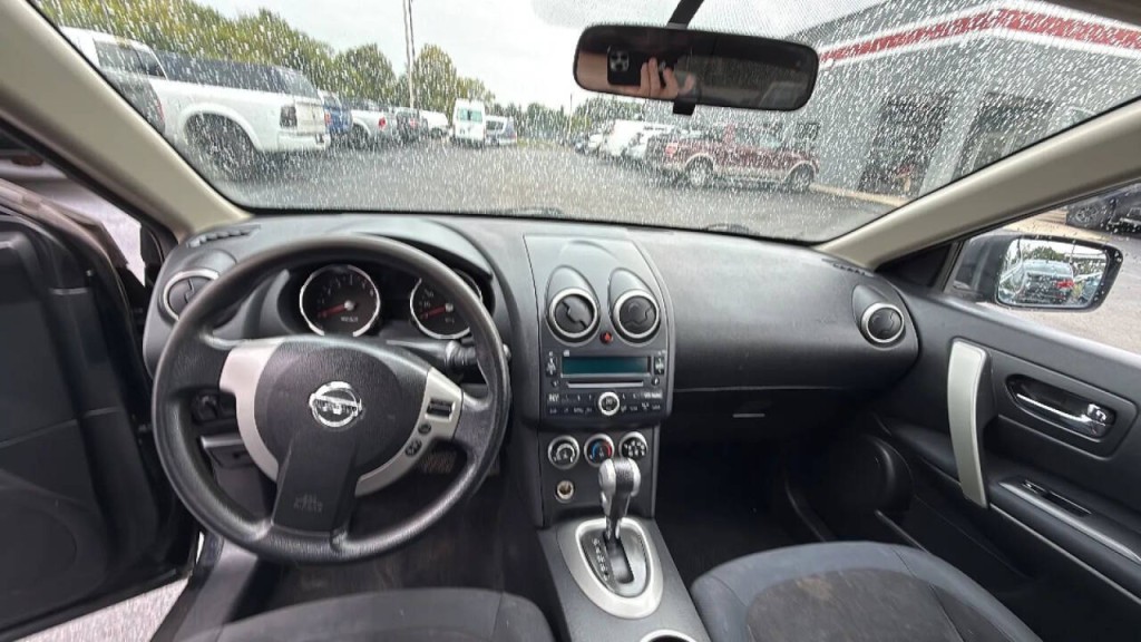 2010 Nissan Rogue Image 19
