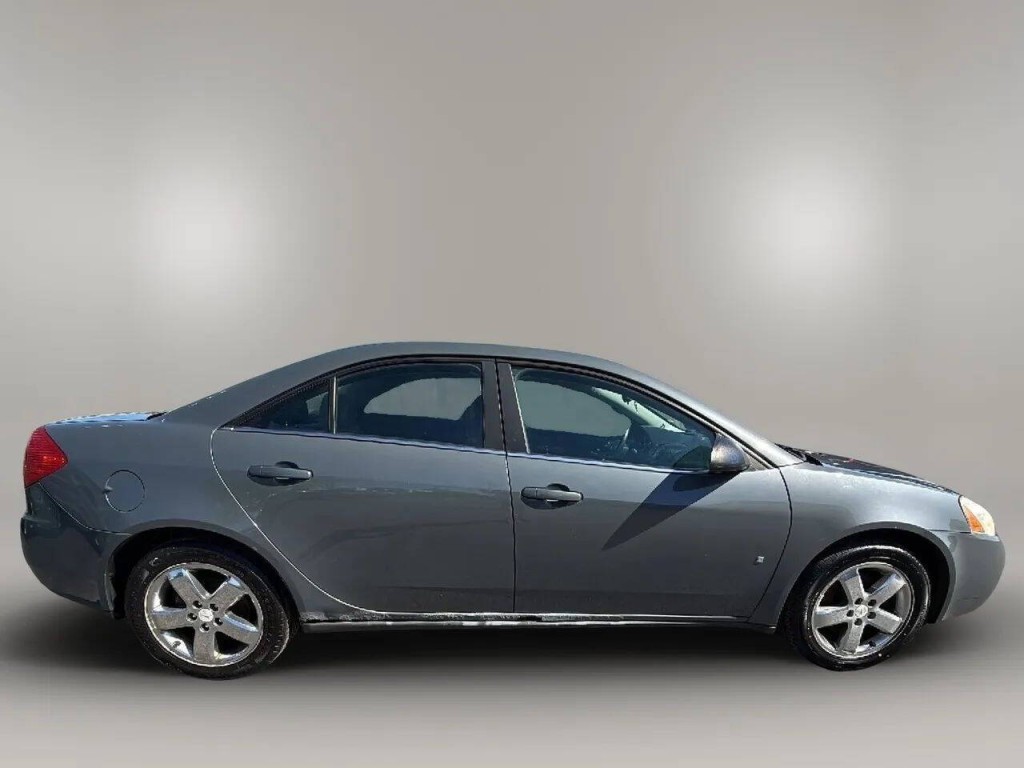 2008 Pontiac G6 Image 6
