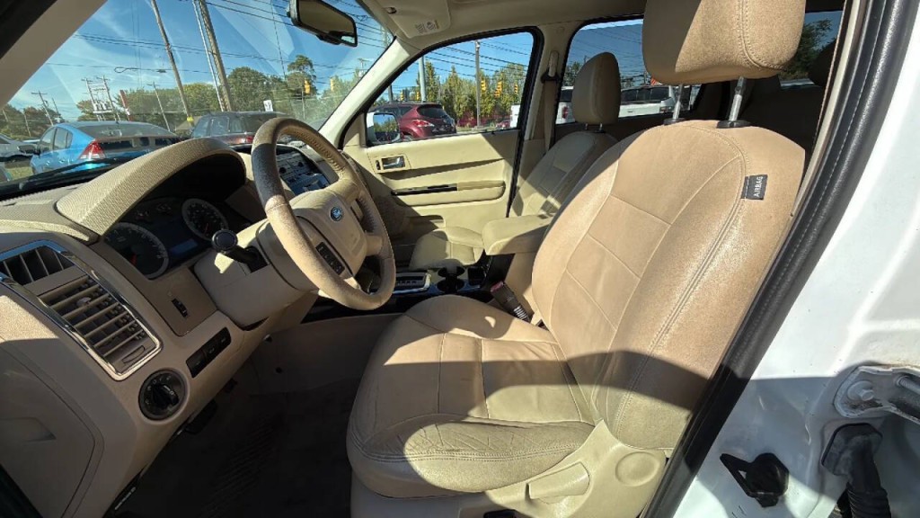 2008 Ford Escape Image 10