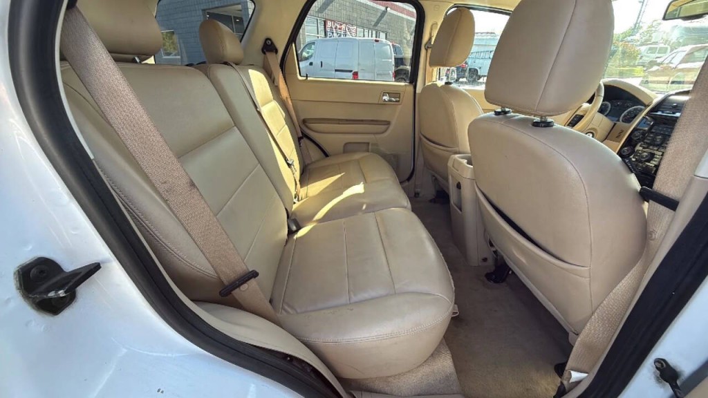 2008 Ford Escape Image 15
