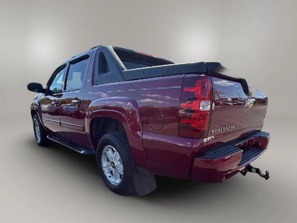 2007 Chevrolet Avalanche Image 3