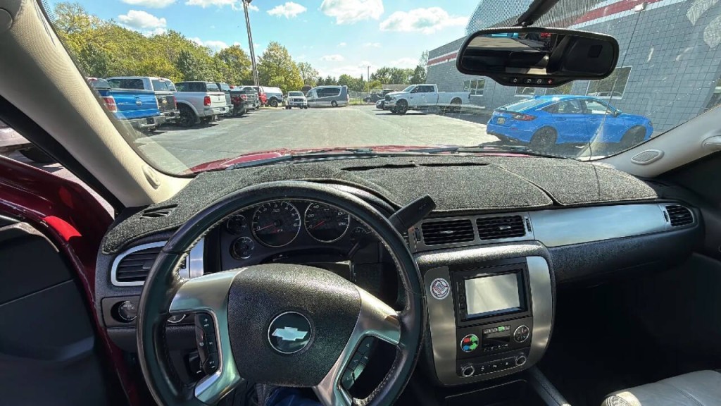 2007 Chevrolet Avalanche Image 19