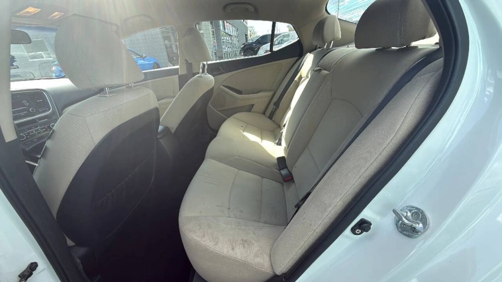 2015 Kia Optima Image 12