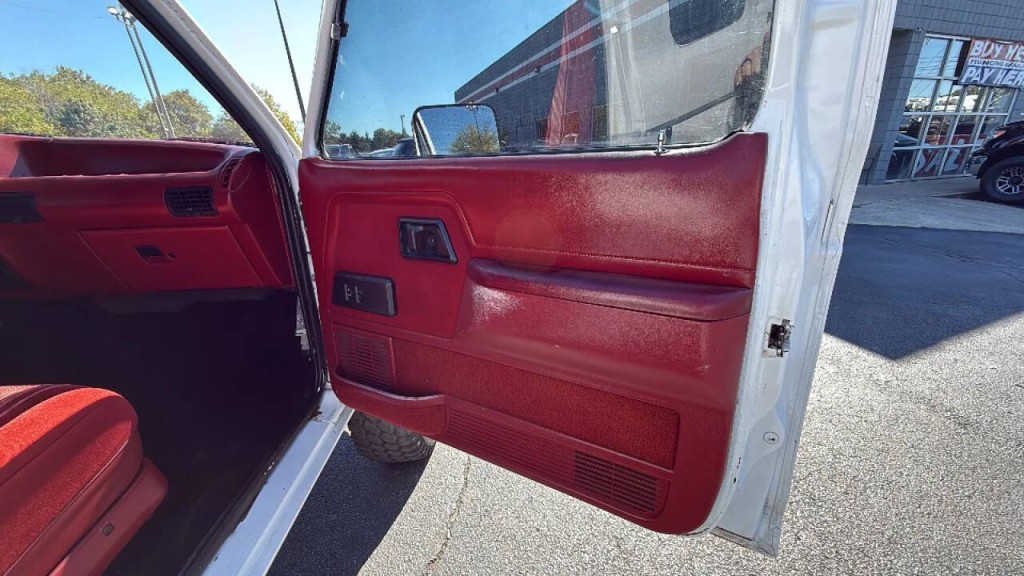 1989 Ford Bronco Image 12