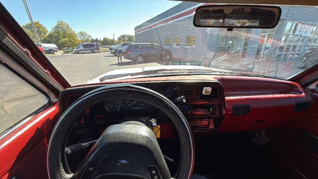 1989 Ford Bronco Image 17