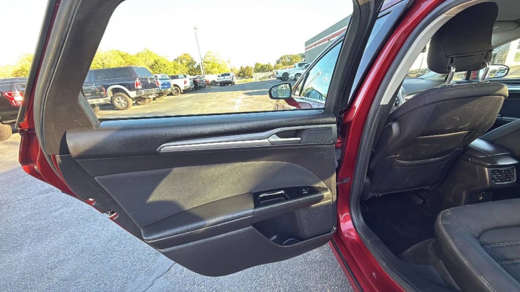 2013 Ford Fusion Image 11
