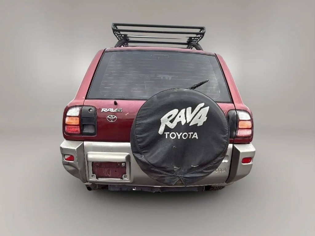 2000 Toyota Rav4 Image 4