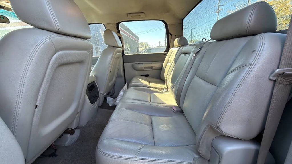 2007 GMC Sierra 1500 Image 12