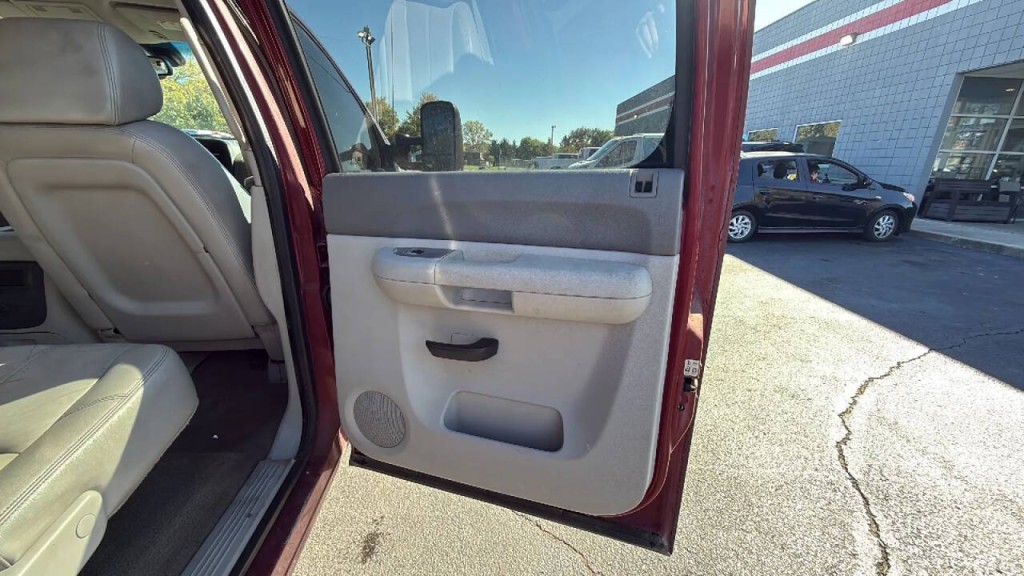 2007 GMC Sierra 1500 Image 14