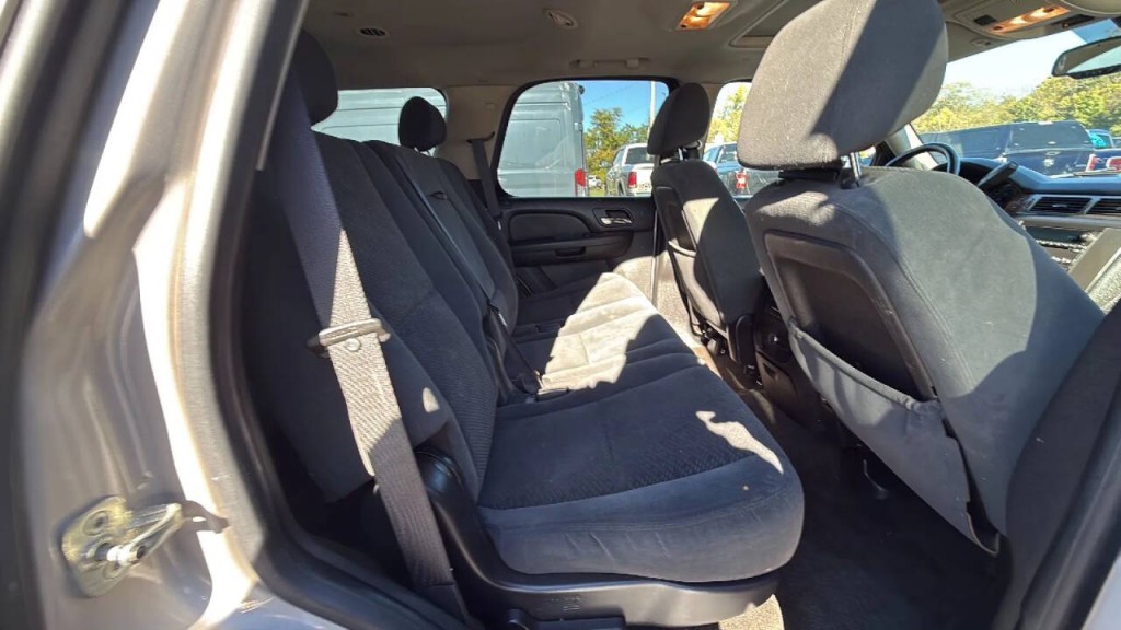 2007 GMC Yukon Image 14