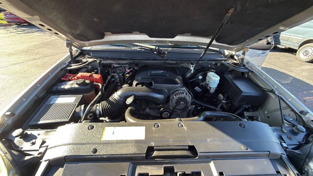 2007 GMC Yukon Image 17