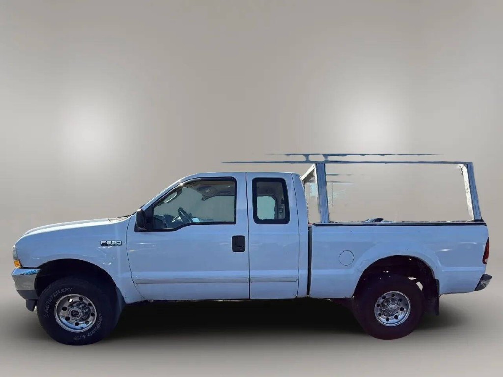 2003 Ford F-250 Image 2