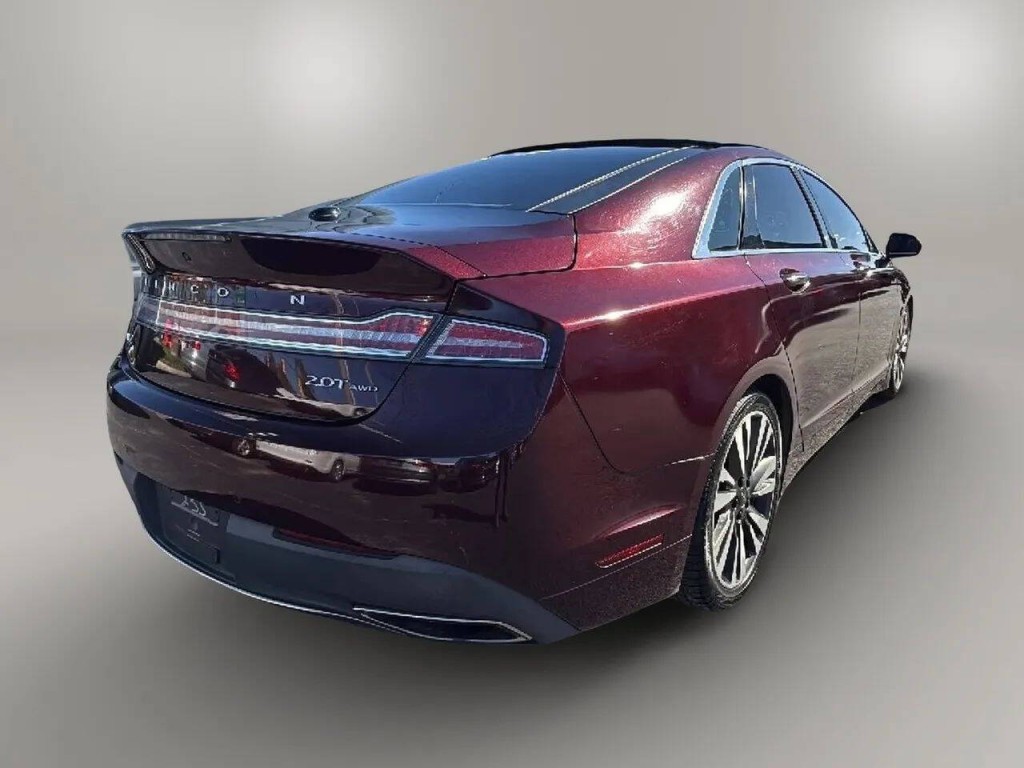 2017 Lincoln MKZ Image 5