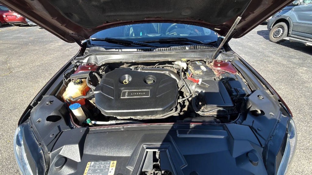 2017 Lincoln MKZ Image 18