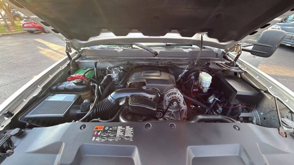 2011 Chevrolet Silverado 1500 Image 17