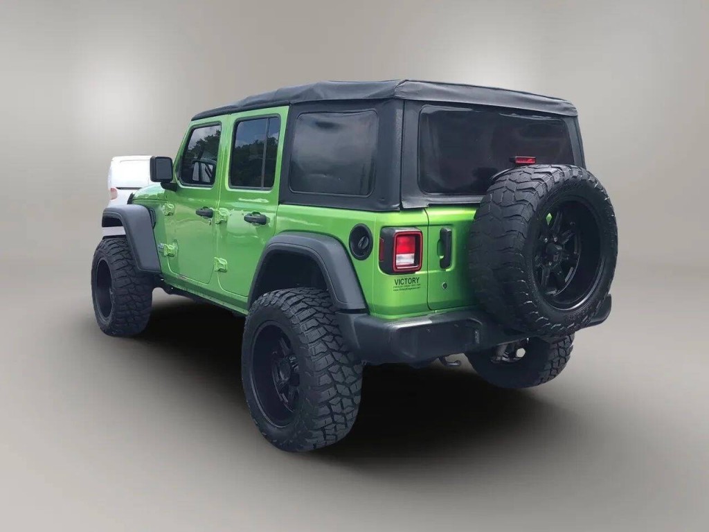 2018 Jeep Wrangler Unlimited Image 3