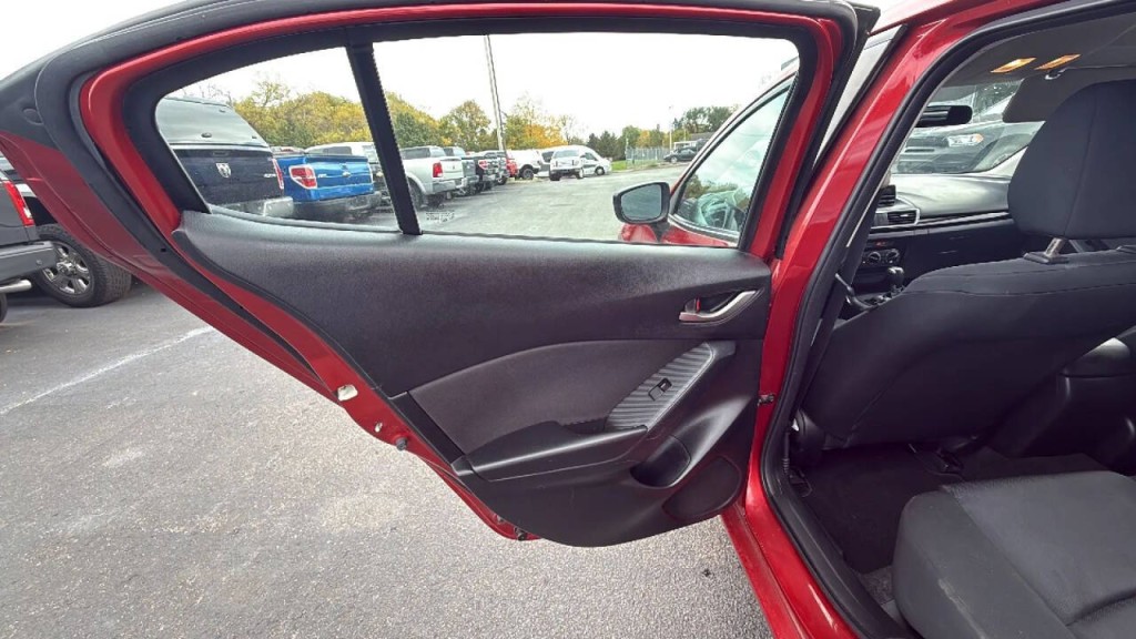 2014 Mazda Mazda3 Image 11