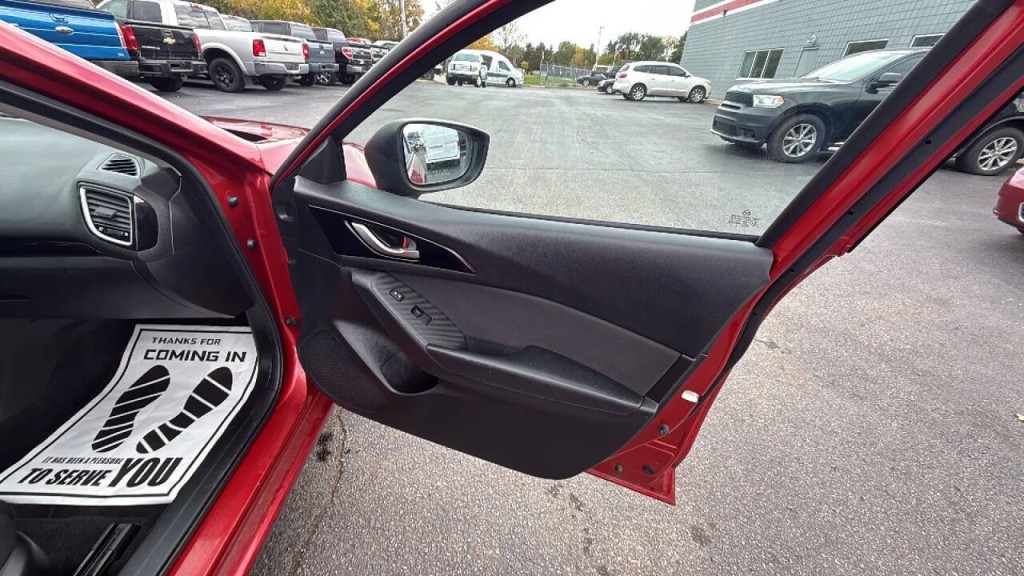 2014 Mazda Mazda3 Image 16