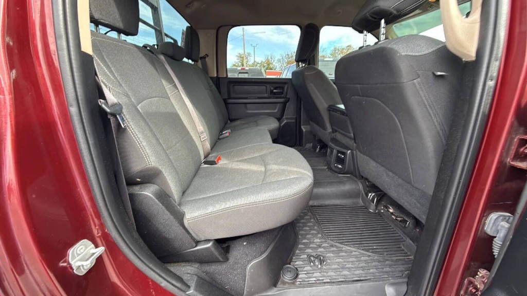 2020 RAM 3500 Image 14