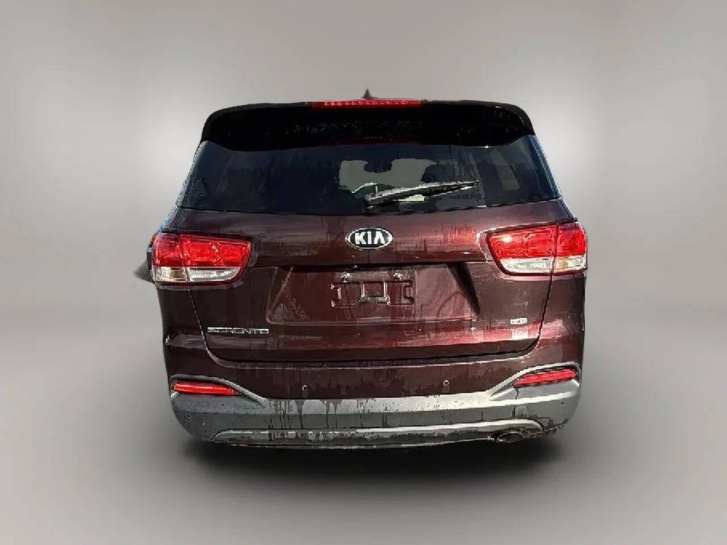 2016 Kia Sorento Image 4