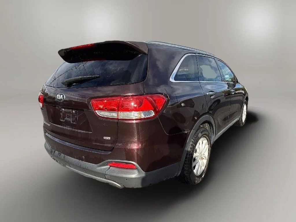 2016 Kia Sorento Image 5