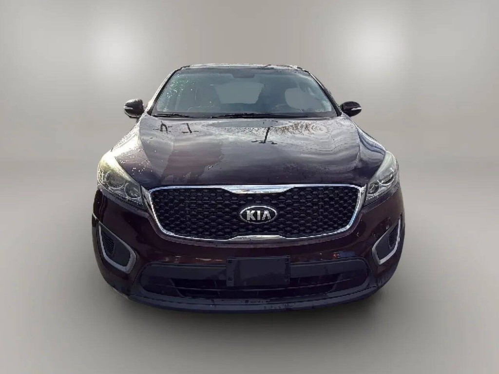 2016 Kia Sorento Image 8