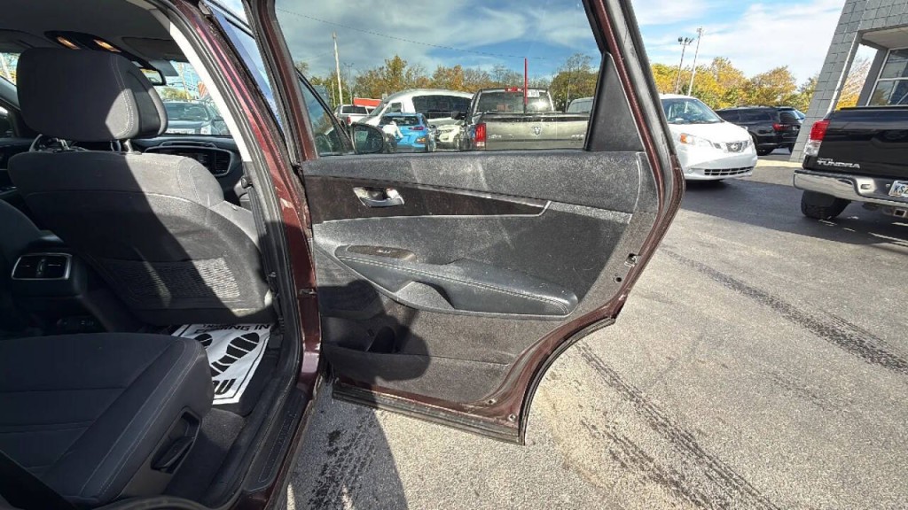 2016 Kia Sorento Image 14