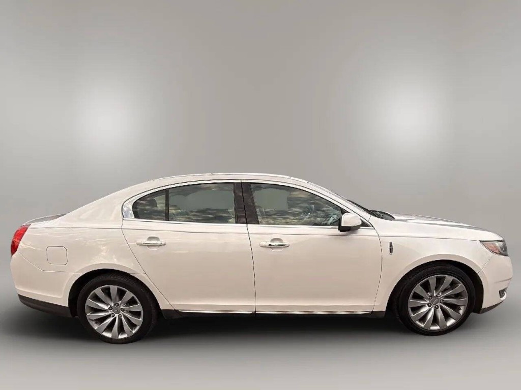 2013 Lincoln MKS Image 6